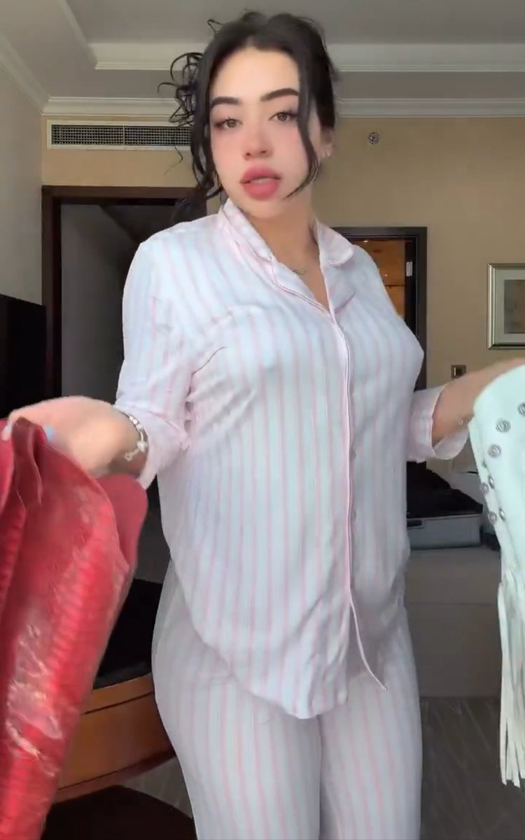 الدكتورة سمر للفنانات❤️🪩💃🫦😍😵 tweet media