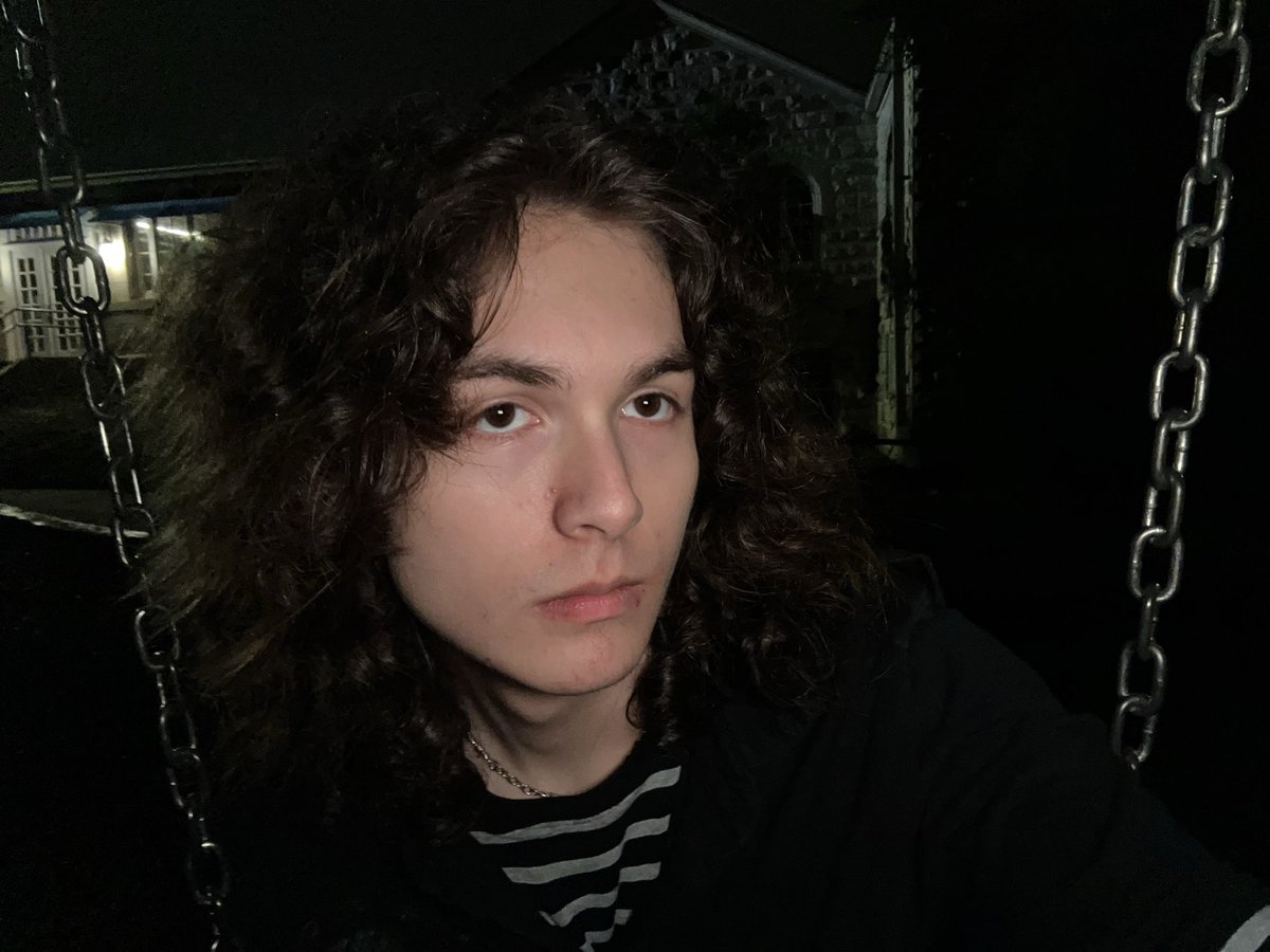 Lucien ⚰️ tweet media