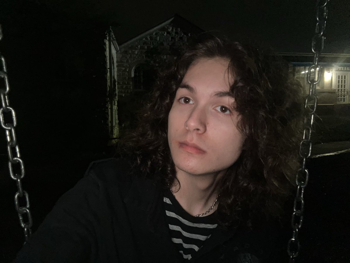 Lucien ⚰️ tweet media