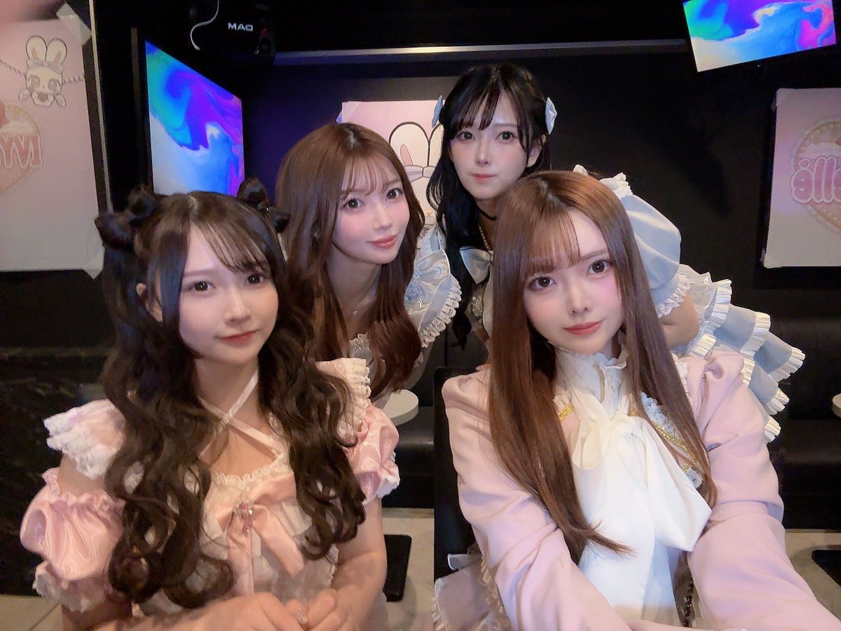 IVYbelle tweet media