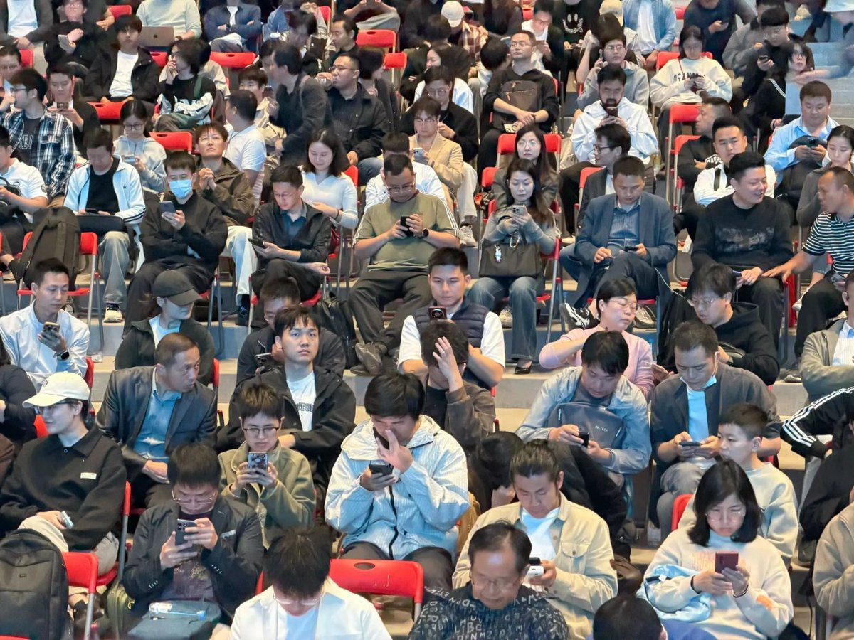 Just part of the OpenClaw energy in Chinese Community at present in half a day.

from Shenzhen, Beijing, Shanghai ,and multiple cities, multiple rooms, all forming fast, and this still isn't the full picture.

The speed of community formation here is extraordinary. Once