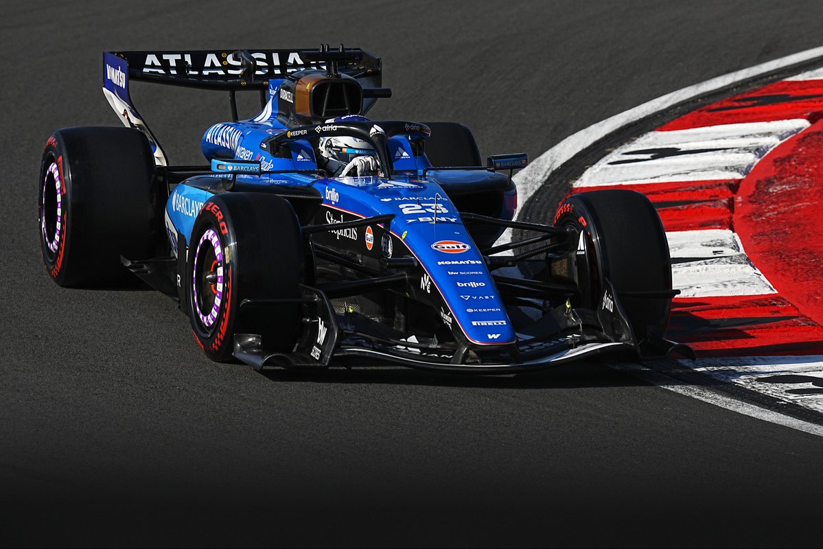 Alex Albon tweet media