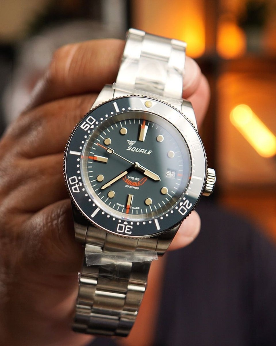 abtsaat's tweet image. Squale 1545 Grey Otomatik Erkek Kol Saati

Profesyonel dalış saatleri konusundaki köklü geçmişiyle bilinen Squale markasının ikonik koleksiyonlarından biri olan Squale 1545 Grey, sportif karakteri ve teknik dayanıklılığı bir araya getiren güçlü bir  saattir.

#abtsaat #squale