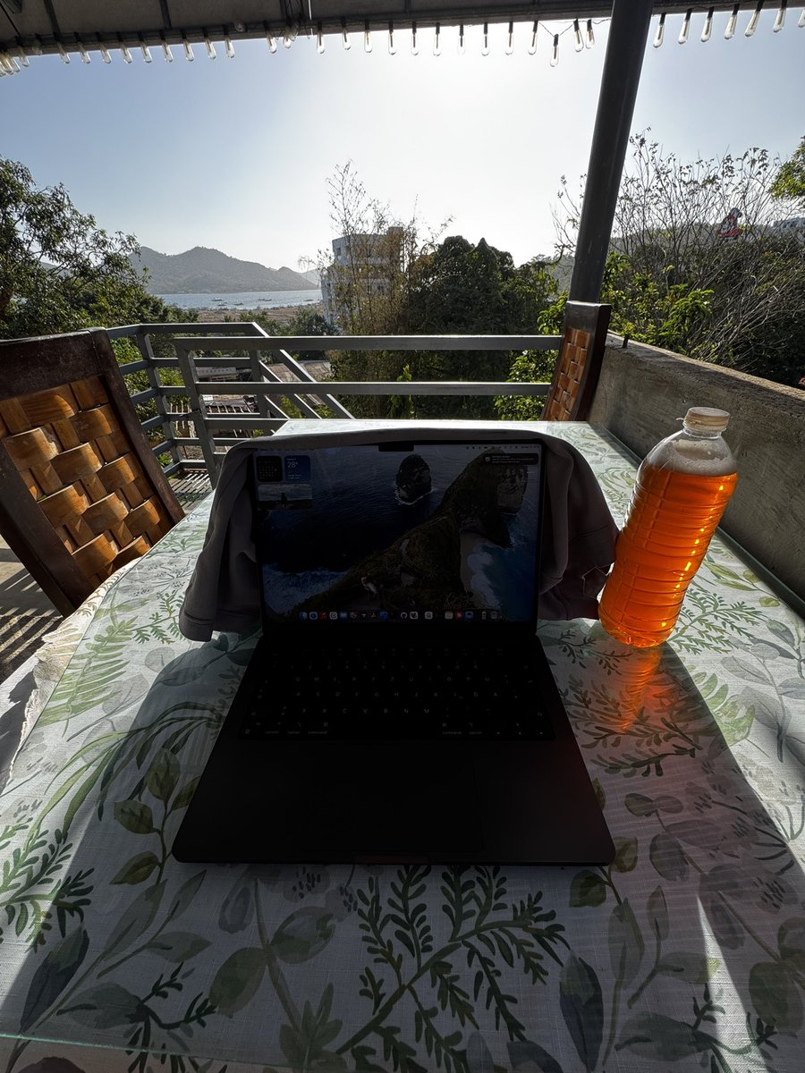 Pascal Lindenau tweet media