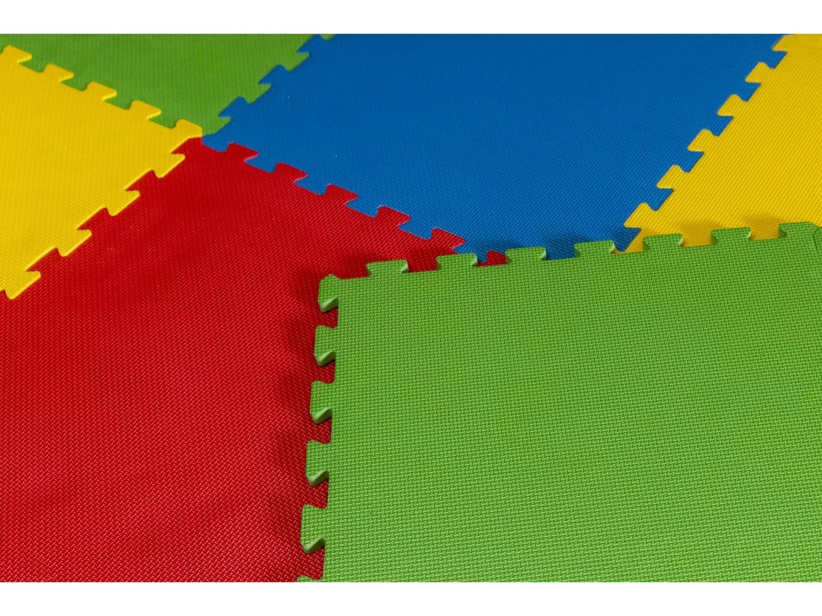 AndyMemizo's tweet image. Protect your floors easily 🧩 MEMIZO EVA interlocking mats (50×50cm) create a cushioned 100×200cm surface. Water-resistant, shock-absorbing &amp;amp; easy to clean.
📩 office@memizo.com
 | memizo.com
#evamat #interlockingmat #homegym #memizo