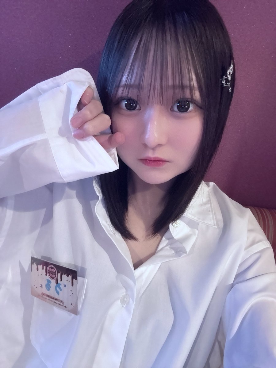 うる tweet media