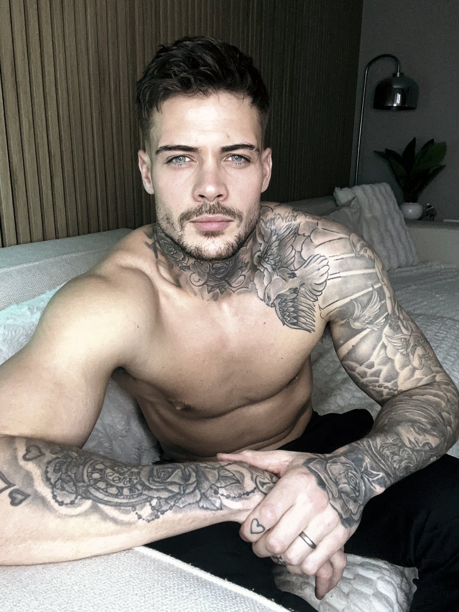 LeoMCreator tweet media