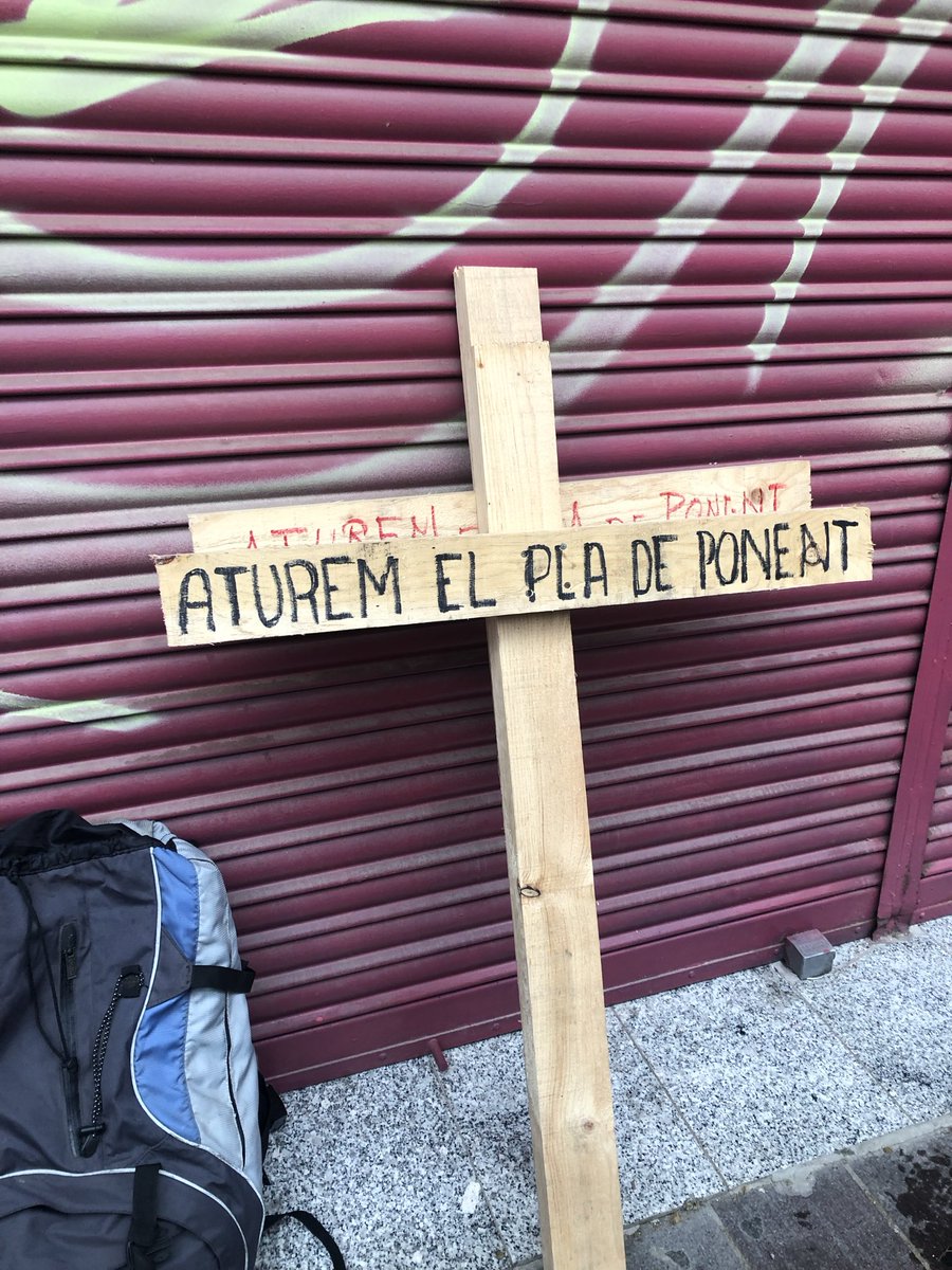 Tot preparat per començar la marxa contra l’ecocida Pla de Ponent. <a href="/SalvemElCalamot/">Aturem el Pla de Ponent</a> <a href="/AjuntamentGava/">Ajuntament de Gavà</a> <a href="/DEPANA/">DEPANA</a>