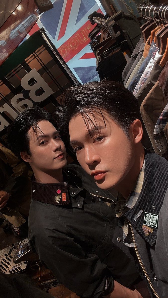 bbil1ypn's tweet photo. Barbour ✨

BILLYFRANKY AT BARBOURxPRONTO
#BarbourxProntoxBillyFranky https://t.co/DCG2zar6L0