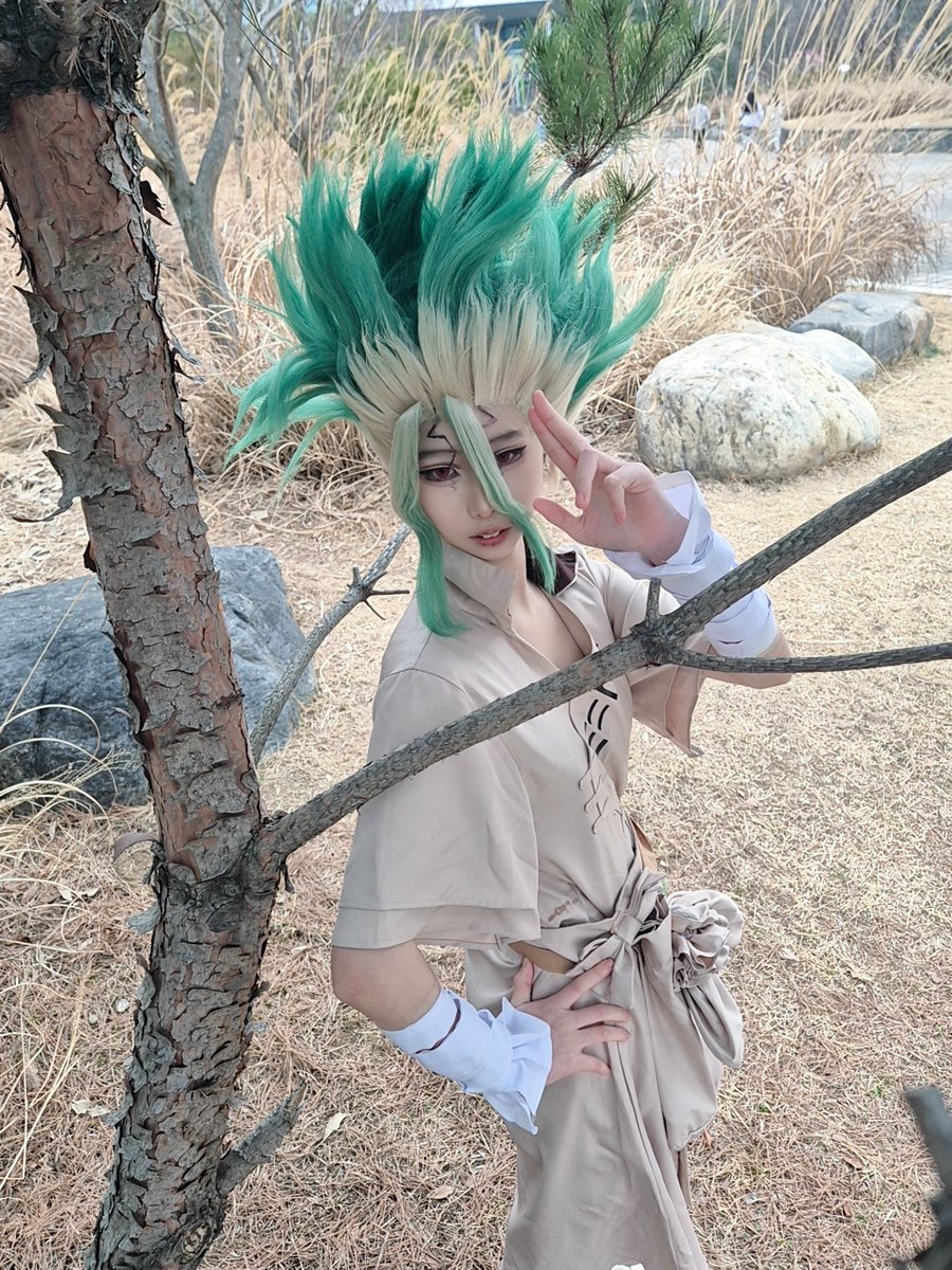 푸데데 tweet media