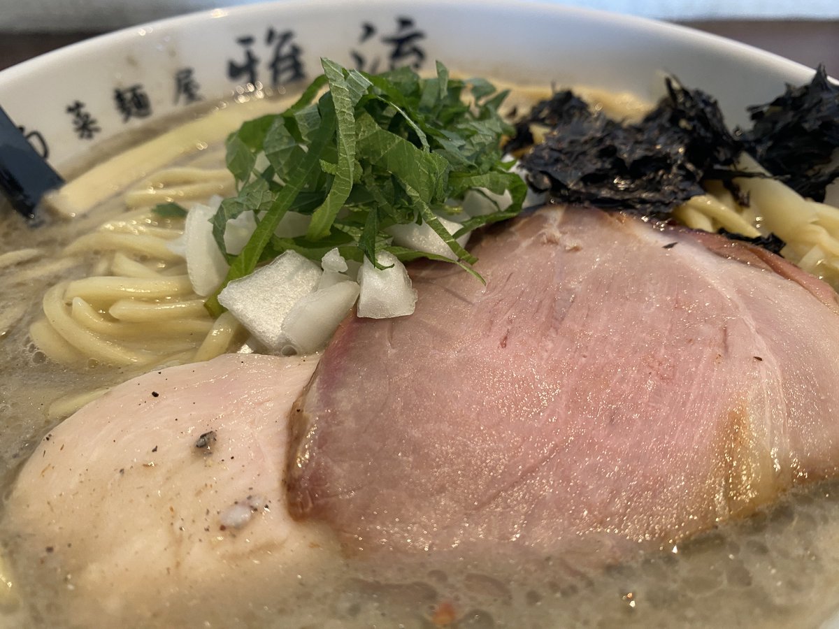 MisaoFukami's tweet photo. 旬菜麺屋雅流
濃厚煮干し　太麺ver 大

旨みが素晴らしいですわ
太麺も良き！ https://t.co/vQ2mOFfuNi