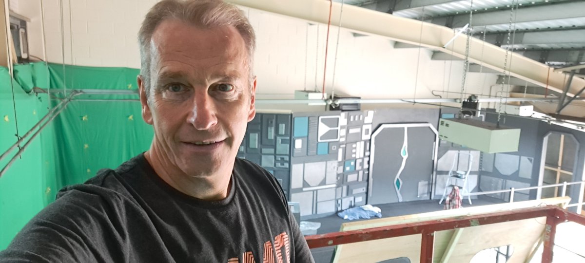 Simon Cox tweet media