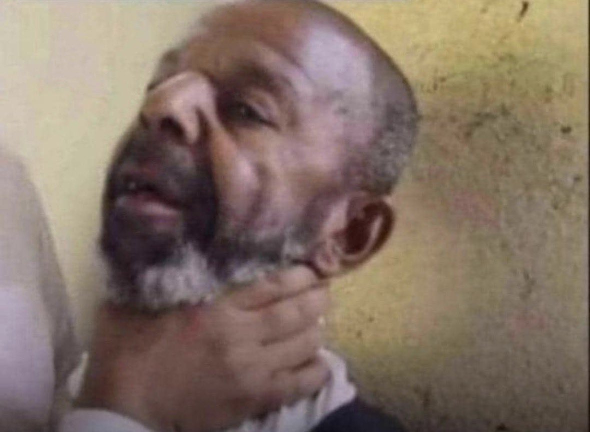 emmanuelmibimu's tweet photo. Comment la vie nous tient après les études ☠️ https://t.co/p2ZaMBo41L