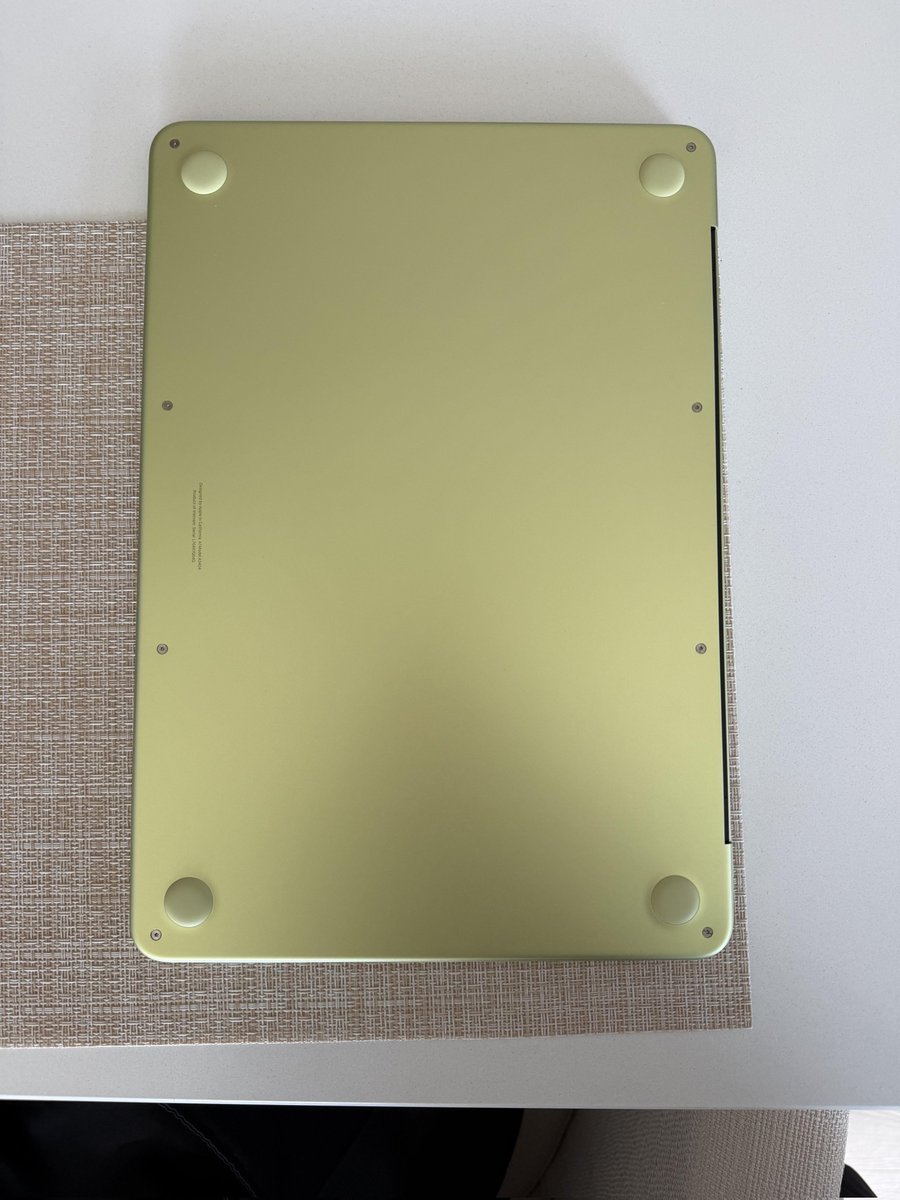 I Hate Apple tweet media