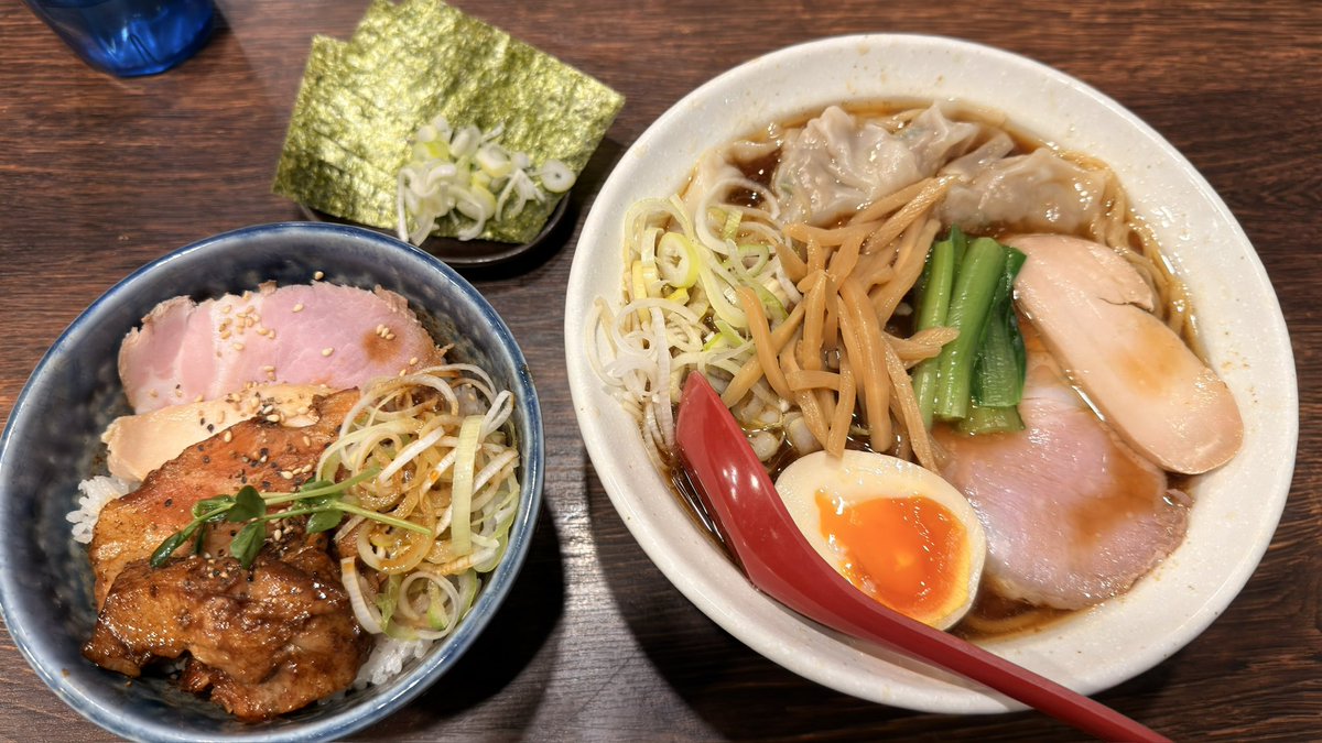 ピスタ tweet media