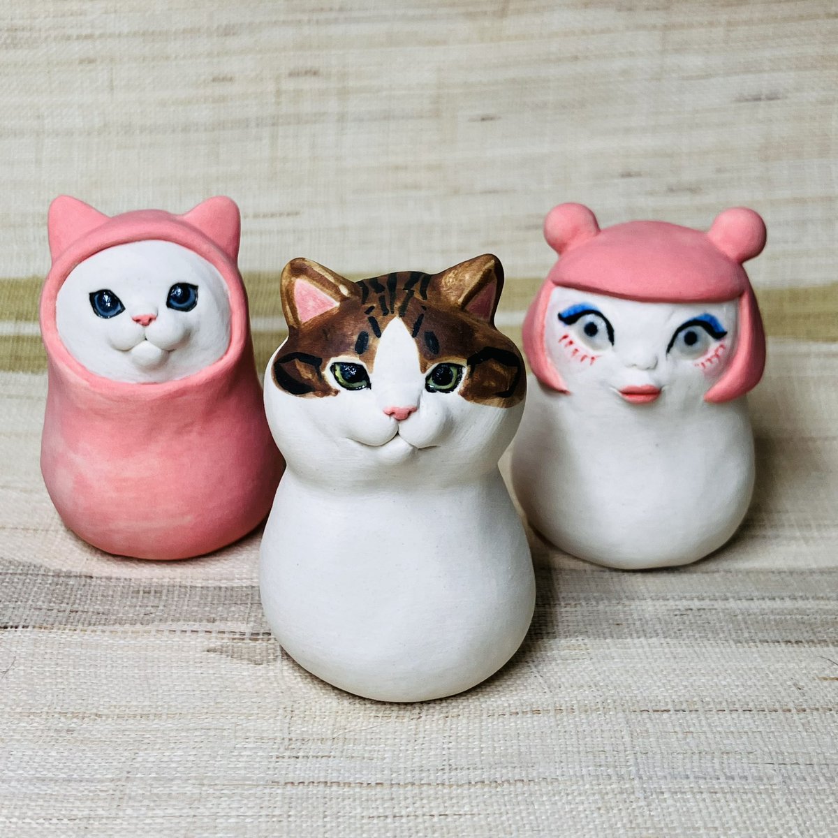 猫と…カラフルな人面作ってみました。