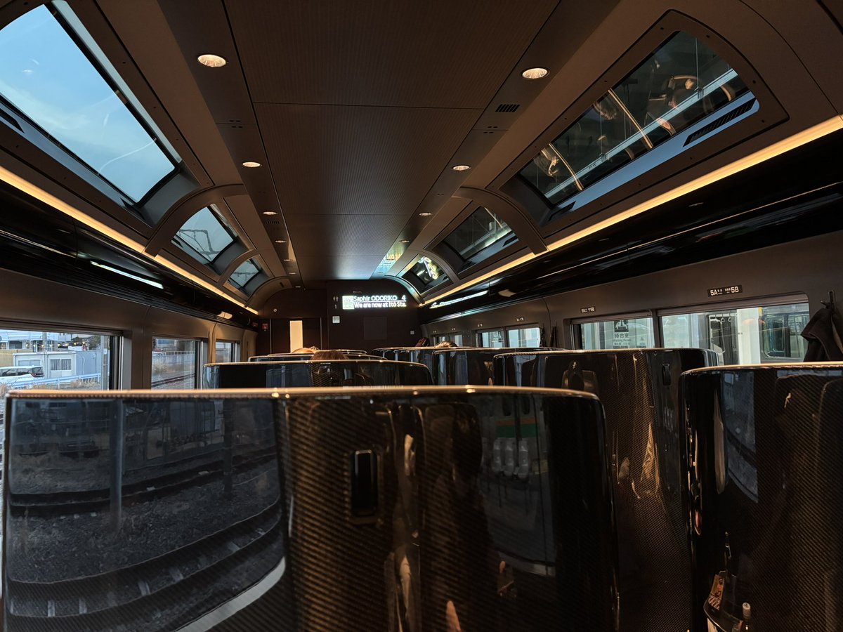 2020年3月14日にデビューしたサフィール踊り子は今日でちょうど6周年とのこと！
おめでとうございます🎉

その節目の日にプレミアムグリーン取れたとは奇跡すぎる
この空間実に豪華で快適🥰🥰