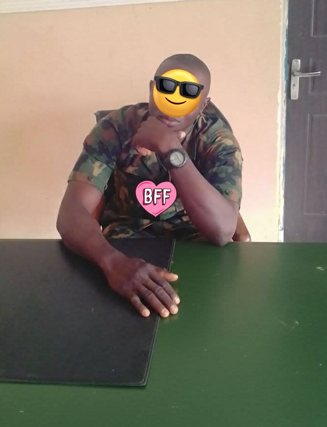Pressman2040's tweet photo. THE FILE ON THE COMMANDER'S DESK 

Sergeant Musa had served in the military for over twenty five years.
Most of those years were spent in administrative units. His duty was simple but important. Files passed through his desk before decisions were made. Deployment lists, welfare requests, medical approvals, pension documents.

At the beginning of his career, Musa treated every document with seriousness. He believed the uniform meant service and sacrifice.

But as time passed, the environment around him began to influence him.

Some colleagues would say,
“This is army paperwork. It can wait.”

Gradually Musa changed.

He delayed files.
He ignored some requests.
Sometimes he asked for “something small” before pushing a document forward.
He reported late to the office and left early.

Whenever his conscience questioned him, he brushed it aside.

“After all, I am not the one fighting on the battlefield. What difference does my desk make?”

One afternoon a file arrived on his desk.

It was a medical evacuation request for a wounded soldier who had returned from a peacekeeping mission. The soldier needed urgent approval so he could be transferred to a better hospital.

The process required just one signature.

Musa’s Commander.

But Musa was tired that day. He pushed the file aside.

“Let it wait till tomorrow.”

Tomorrow became three days.

Three days later the news reached the unit.

The wounded soldier had died.

The barracks became quiet. Some soldiers mourned. Others shook their heads and continued their duties.

But Musa could not move.

Because when he opened the file again and read the name carefully, his heart sank...