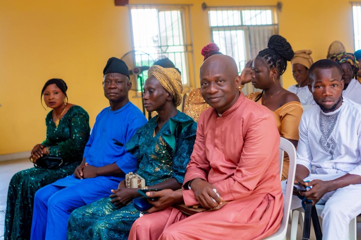 Olugbenga Raymond tweet media