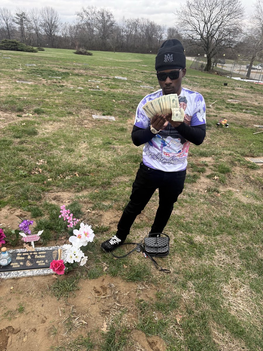 demontakeoff tweet media