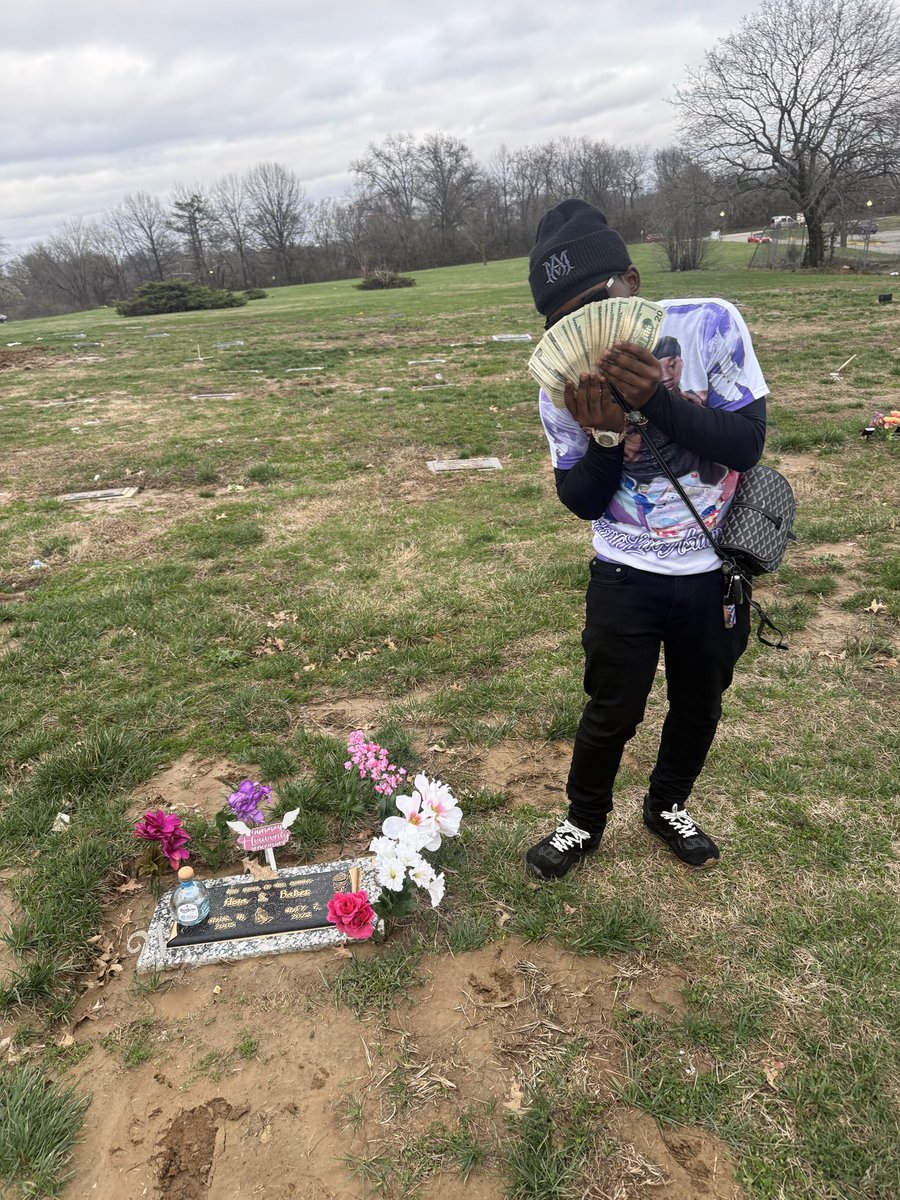 demontakeoff tweet media