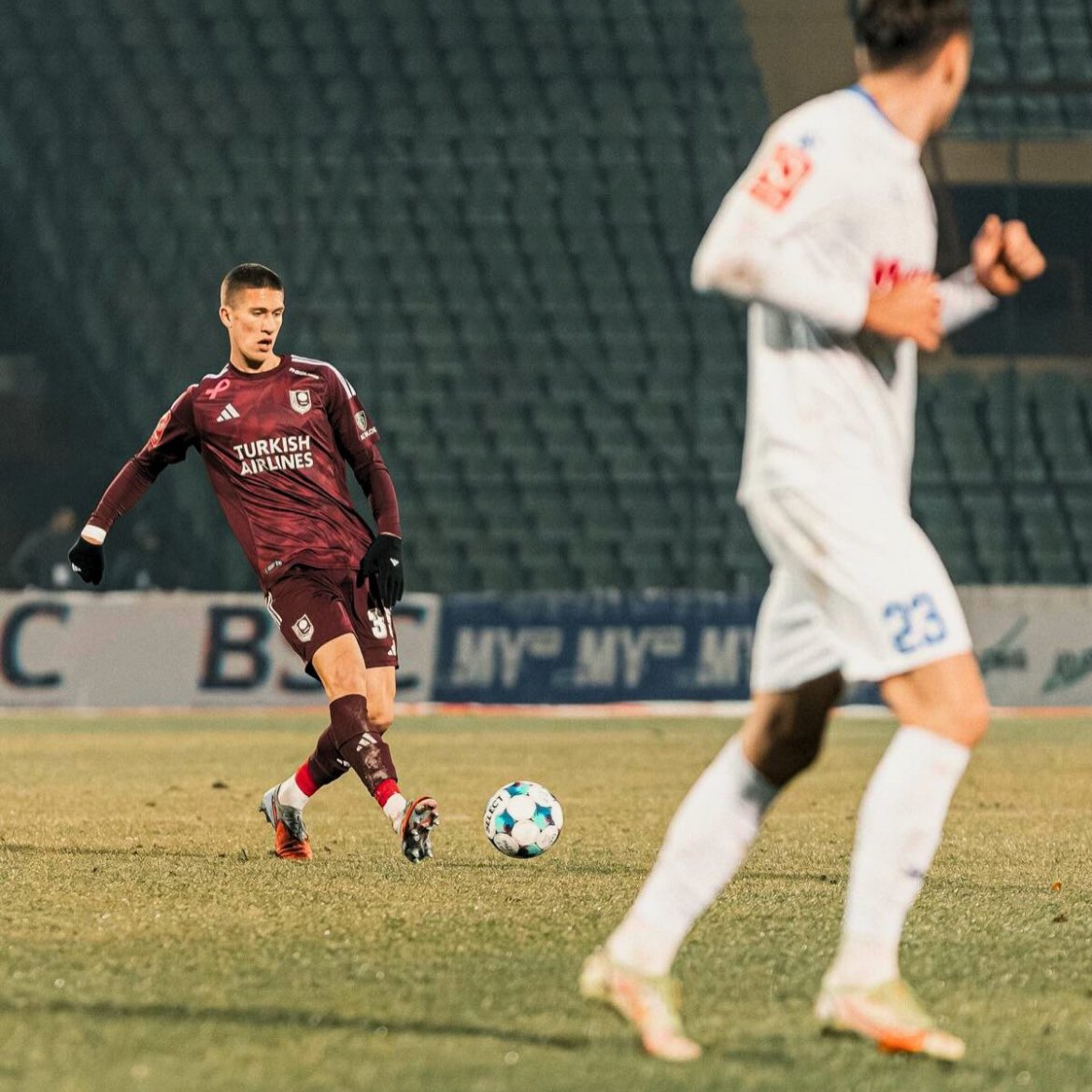 footballbosnia_'s tweet photo. Sergej #Ignatkov is set to make the switch from Bosnia to Ukraine
🇧🇦➡️🇺🇦 |
Rumors had been circulating for a while, and it’s now almost official. Ignatov previously represented Bosnia at U15, U16 and U17 level | #FKS #BiH https://t.co/TdI82IUuYp