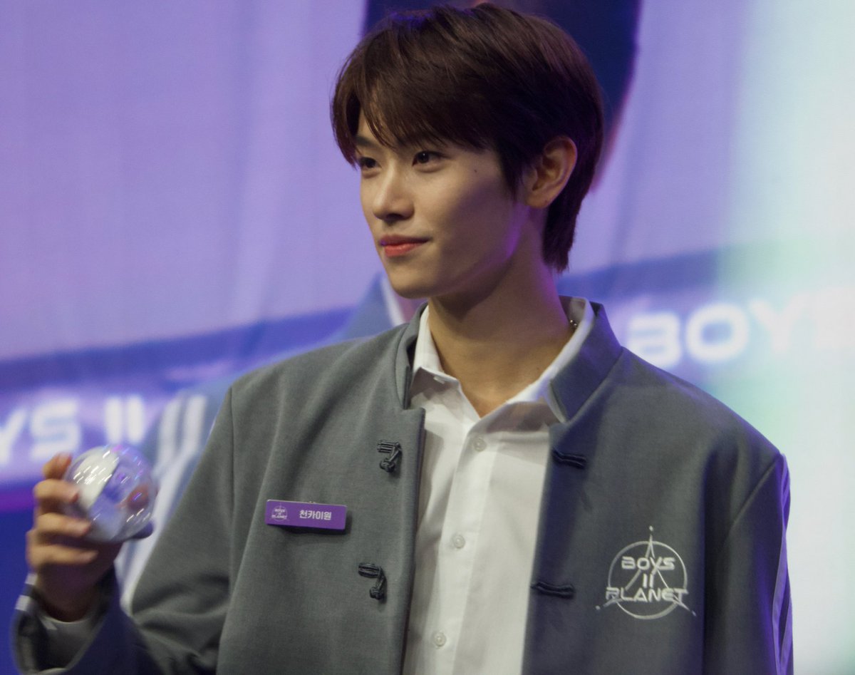 천카이원 얼굴 tweet media