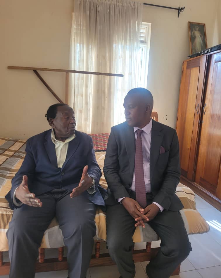 Hon Amlan Tumusiime tweet media