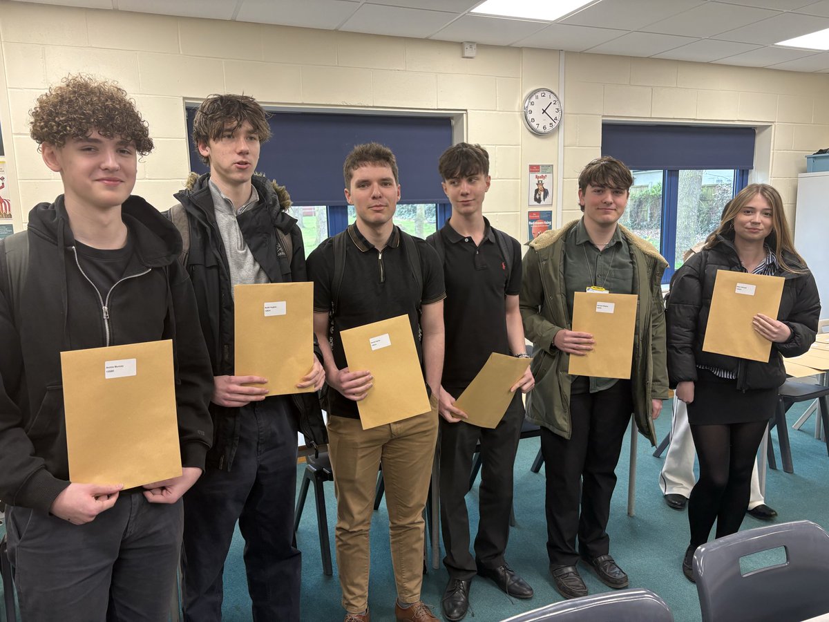 Greensward Sixth Form tweet media