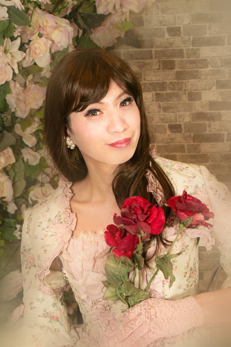 vermari2023's tweet photo. こんな可愛くなれちゃいます🩷
元はイケメン男子✨✨
メイクとドレスでこんな可愛く🩷

#女装サロン #女装子 #女装男子 #ドレス男子ジョソンヌ https://t.co/NO3z6ypk6I