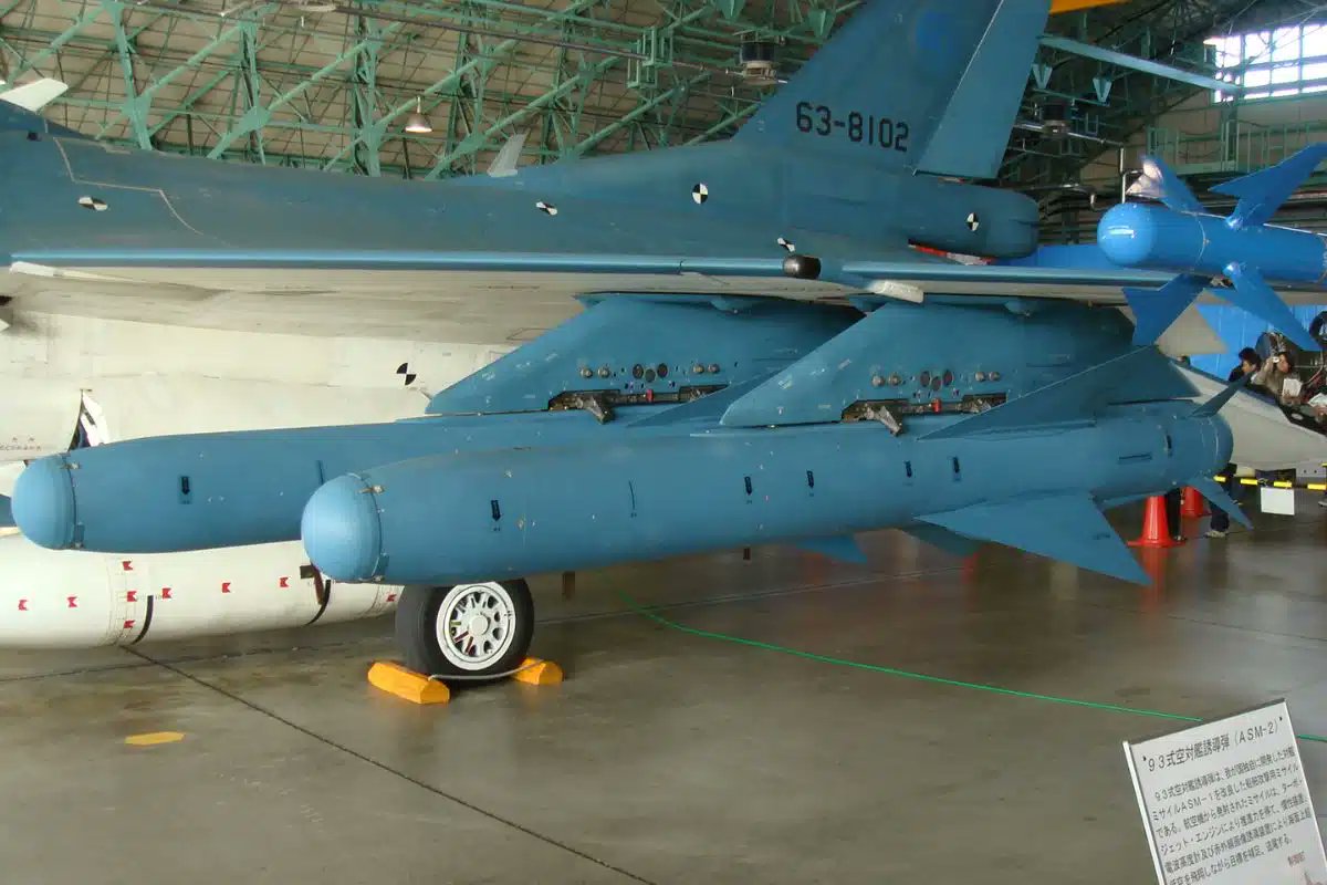 Forum Militaire tweet media