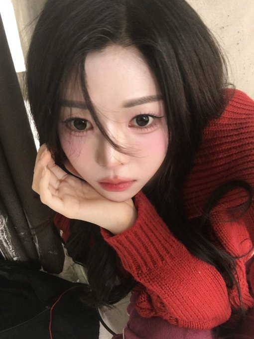 sodasource's tweet photo. fromm🍒 

#트리플에스 #tripleS 
#서다현 #SeoDaHyun #다현 
#DaHyun #소다도도걸 https://t.co/i3xH6JrSXY
