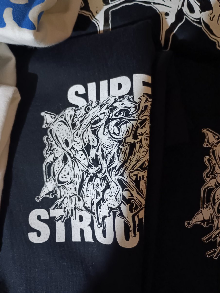 あ た け tweet media