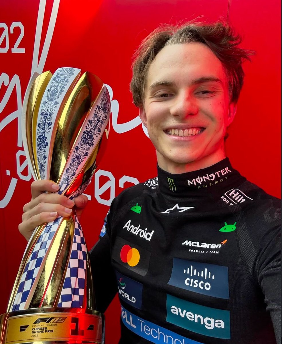 char⁴ ⁸¹ 🏹 tweet media