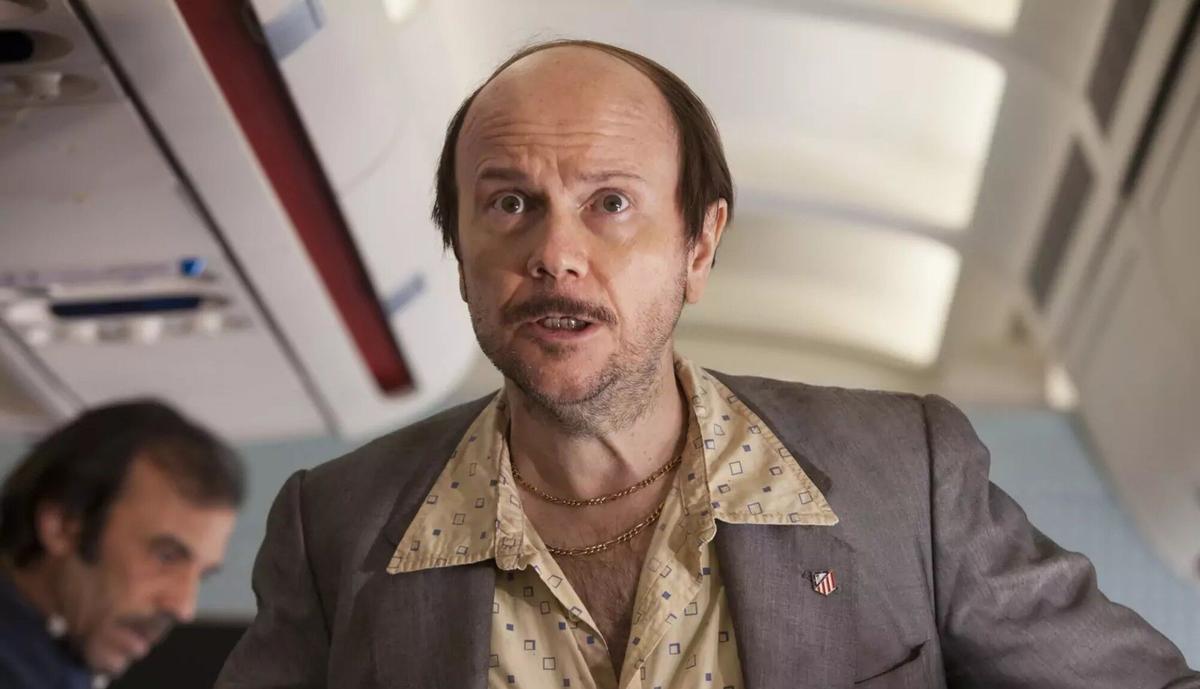 #ÚltimaHora: 'TORRENTE PRESIDENTE' supera los 2,3 MILLONES DE EUROS en su primer día en cines. La película de @SSantiagoSegura se convierte en la MEJOR APERTURA DEL CINE ESPAÑOL de los últimos 15 AÑOS. ¡¡Enhorabuena!!