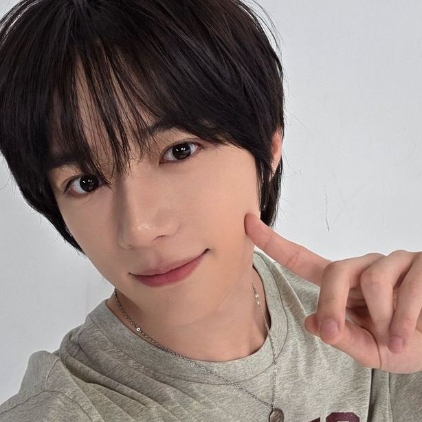 bamgyute's tweet photo. pesona abang teknik yang senin dichat dibales kalau cantik, tapi khusus bami dibales terus soalnya selalu cantik https://t.co/FJGfMpimV9