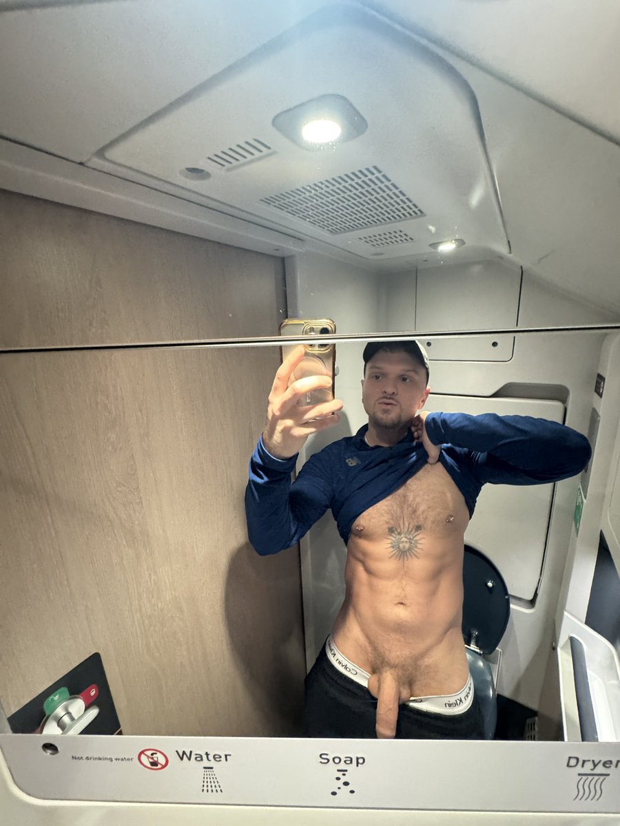 bradluhh_'s tweet photo. Doors unlocked Wyd? 👀

🌶️: https://t.co/tjyV92EOvn https://t.co/JrZtpHzfXv