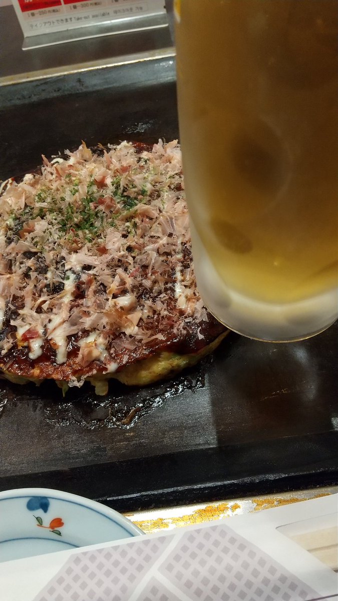 NaoyaAsami's tweet photo. 3日前から無性にこれが食いたかった❗️
うまい‼️
さぁて、これ食ったらbe9に行くぞぉ‼️🎶🎶😀 https://t.co/Dgj5owqWZX
