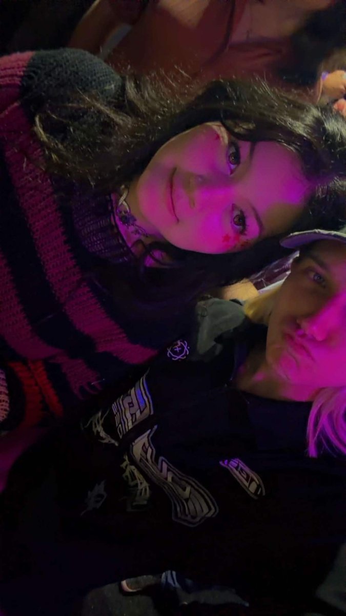 ✨Angel Naomi ✨🪽 #NoMansLandSMP tweet media