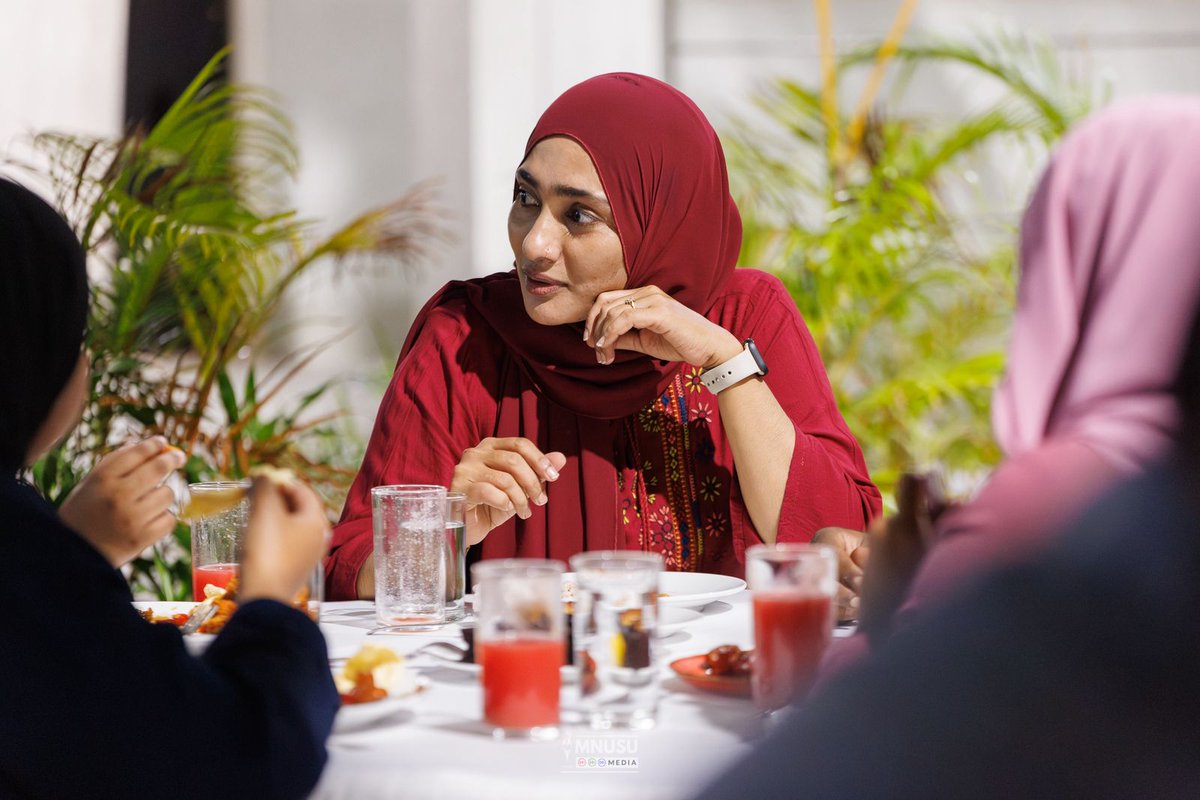 JamiyyathuRahma's tweet photo. With support from the Sharjah Charity Association (UAE), Al-Rahma Association hosted an iftar for university and college students with the National University Students’ Union, attended by representatives of student unions from several universities and colleges. https://t.co/uH0lEYlN17