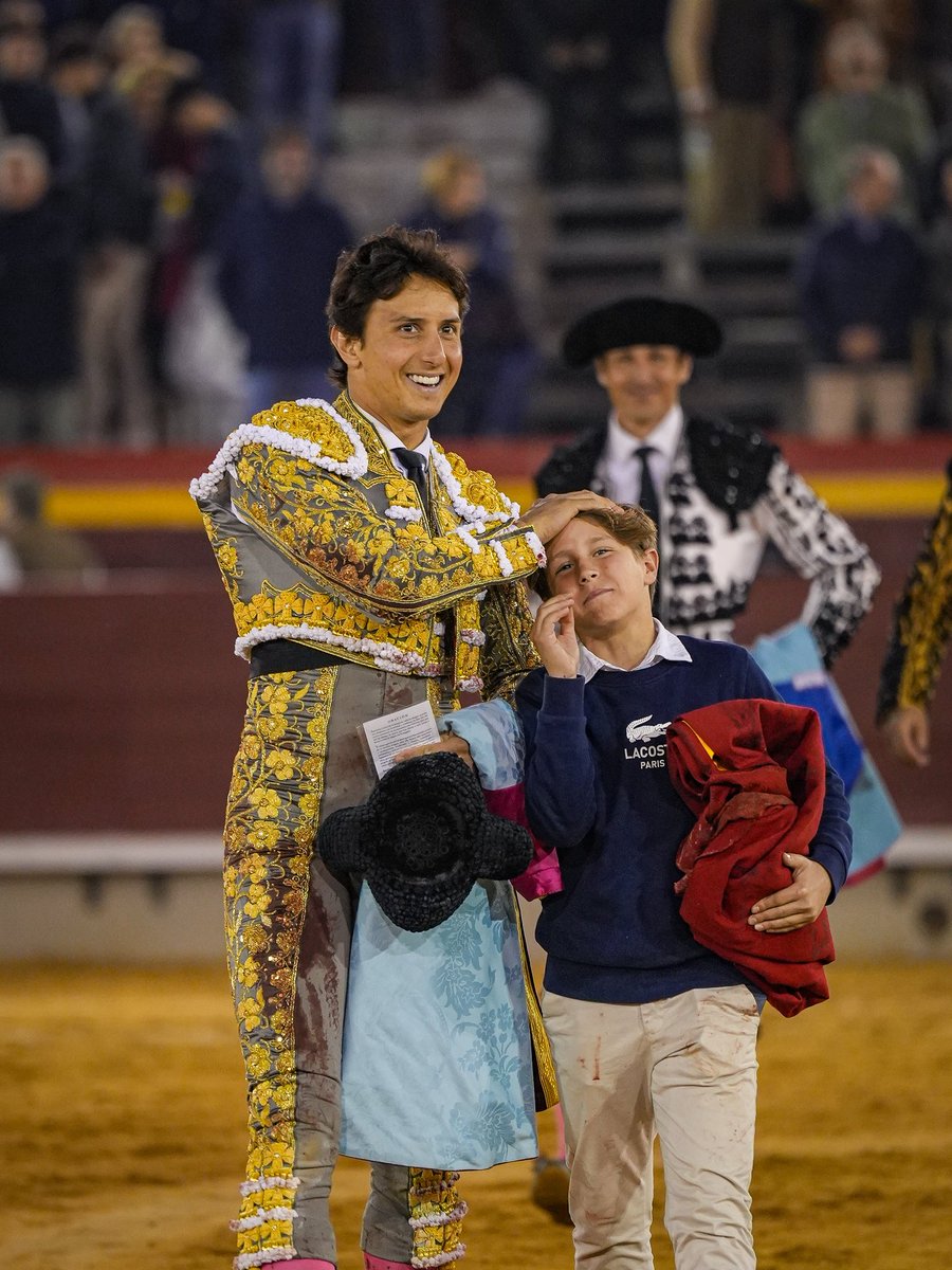 Andrés Roca Rey tweet media