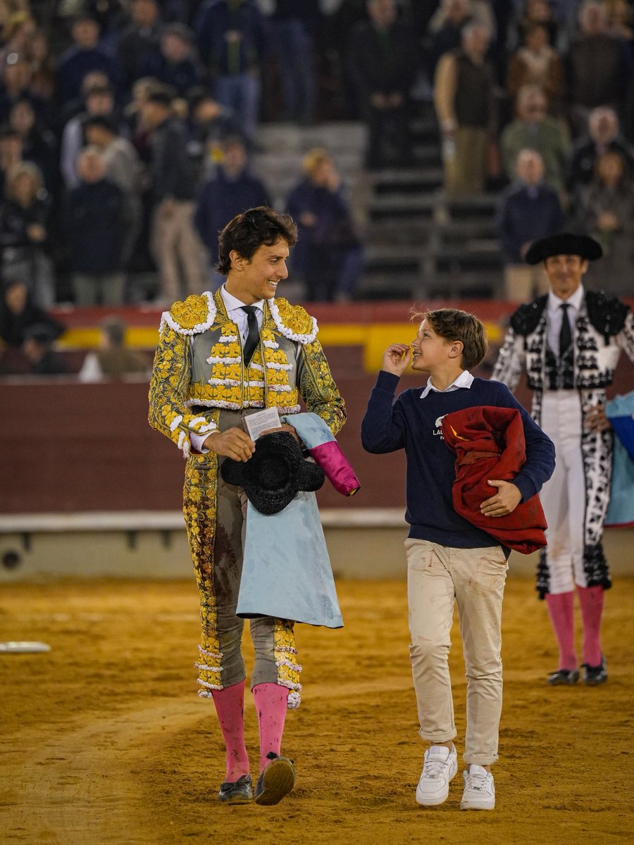 Andrés Roca Rey tweet media