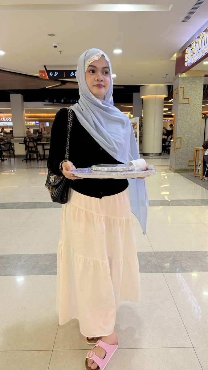 Looove, Ale ౨ৎ tweet media