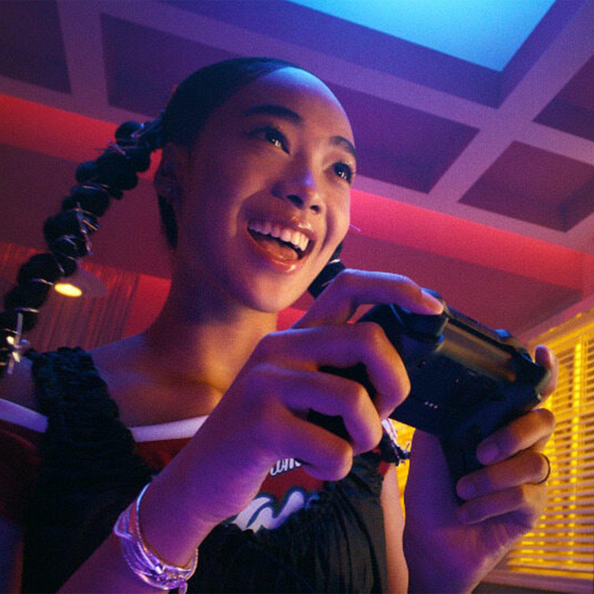 asusrogph's tweet photo. Control every move.🎯​

Enjoy every movement.✨​

Meet #ROG Raikiri II Xbox Wireless –​

Built for precision, comfort, and full gaming immersion.🔊🔥​

#ROGController #XboxController #PCController
#Gaming #Peripherals https://t.co/GVj96GV0sW