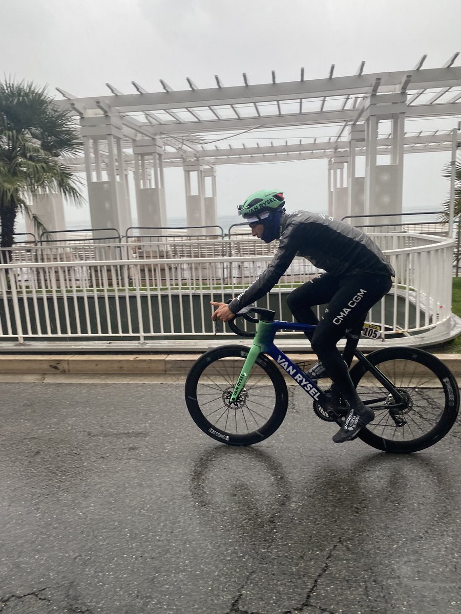 Dnlbenson tweet media