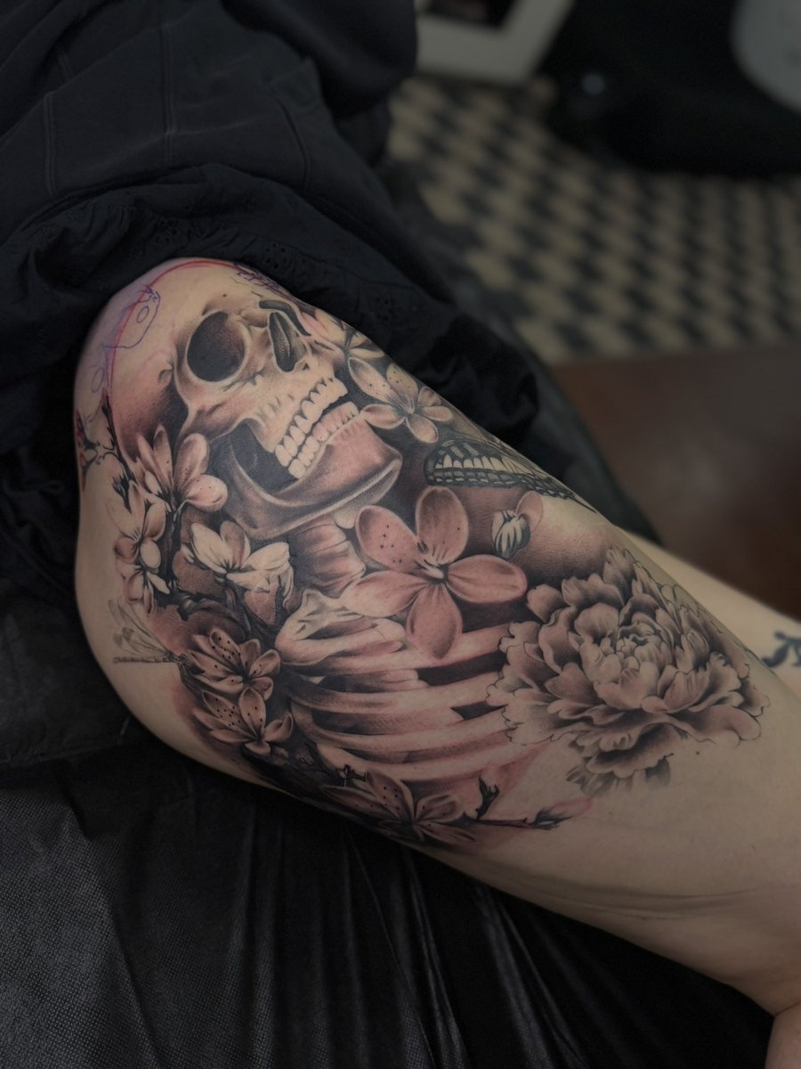 🗡️ Mikaly 🗡️ tweet media