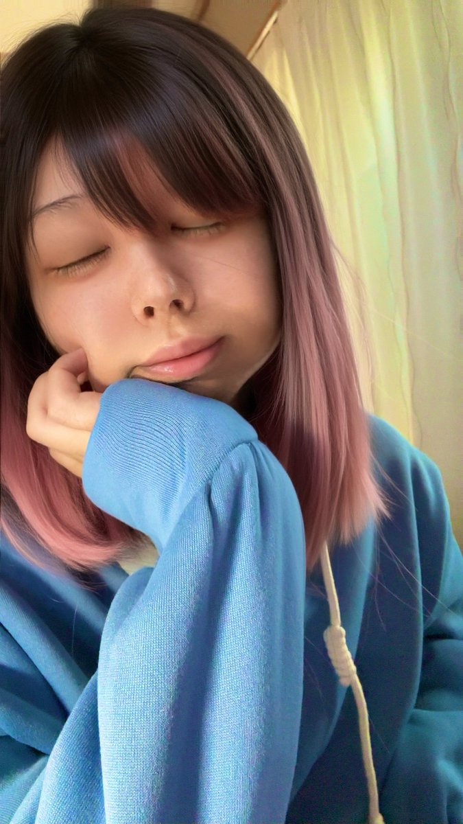 quanosabsab's tweet photo. 恥ずかしい豚鼻どアップも置いとくね/// https://t.co/ccYWNi4ME7