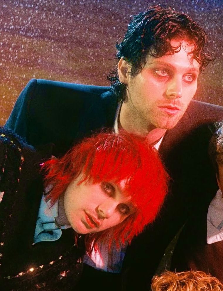 yapping5sos tweet media