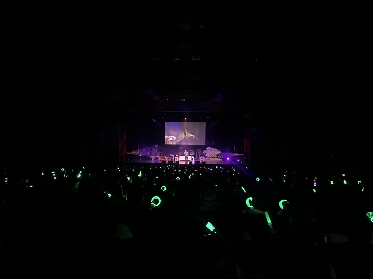 สวยมากกกกกก

WIN 1ST FM IN OSAKA

#JustYouandWin1stsoloFMinOsaka
#winmetawin