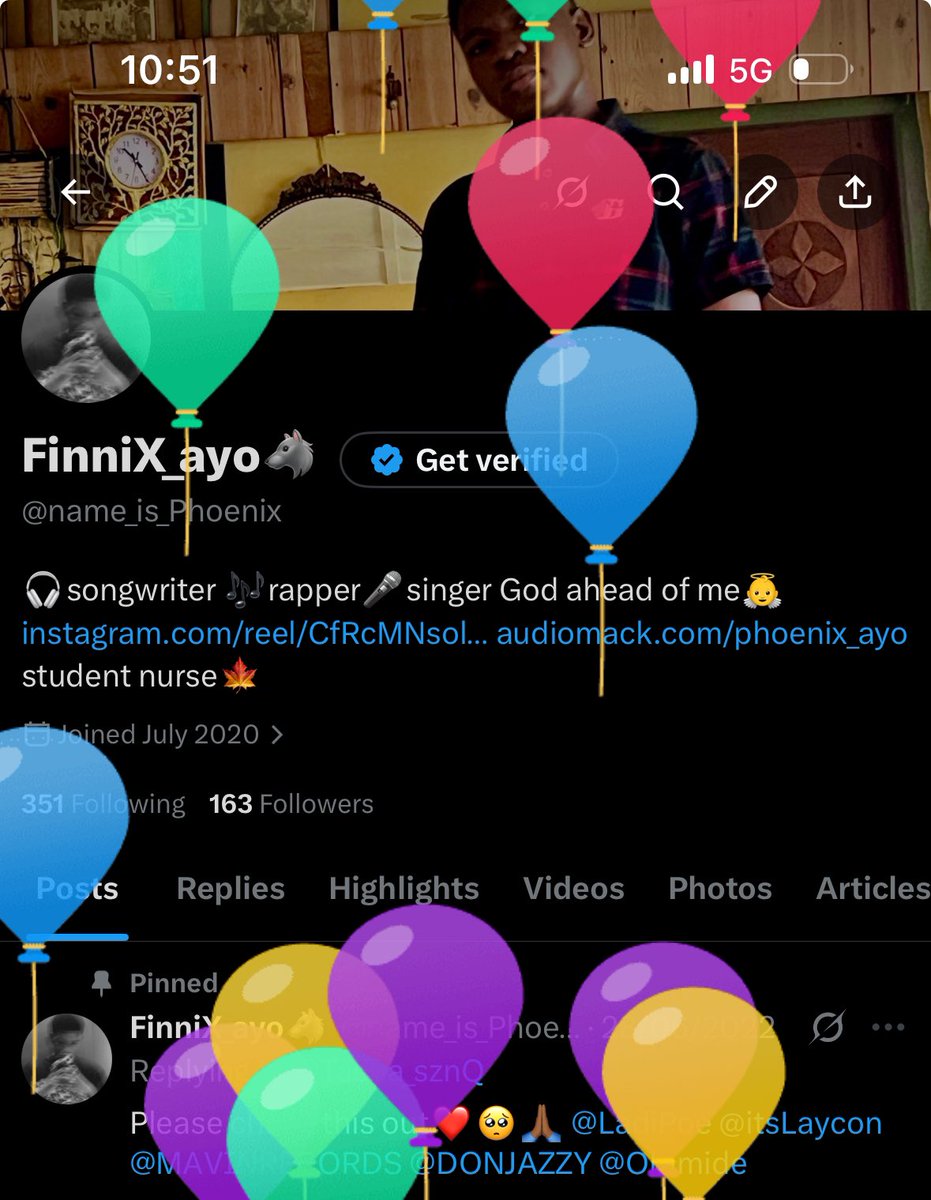 name_is_Phoenix's tweet photo. I got ballon’s today guys 🎉 https://t.co/TeNCxs3MFQ
